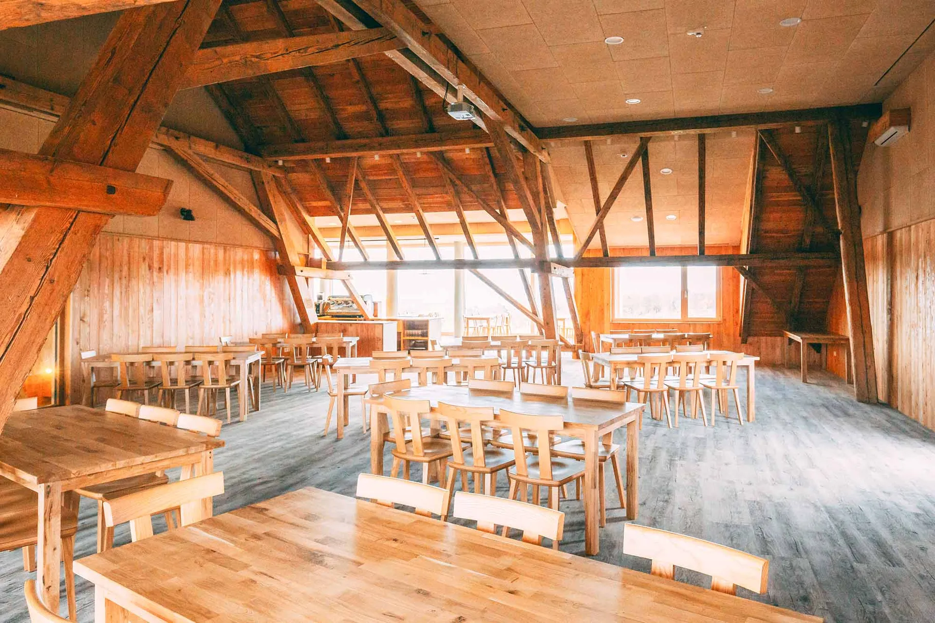 View: Raum Heustock—event venue at Gut Hügle | Weddings and celebrations on Lake Constance