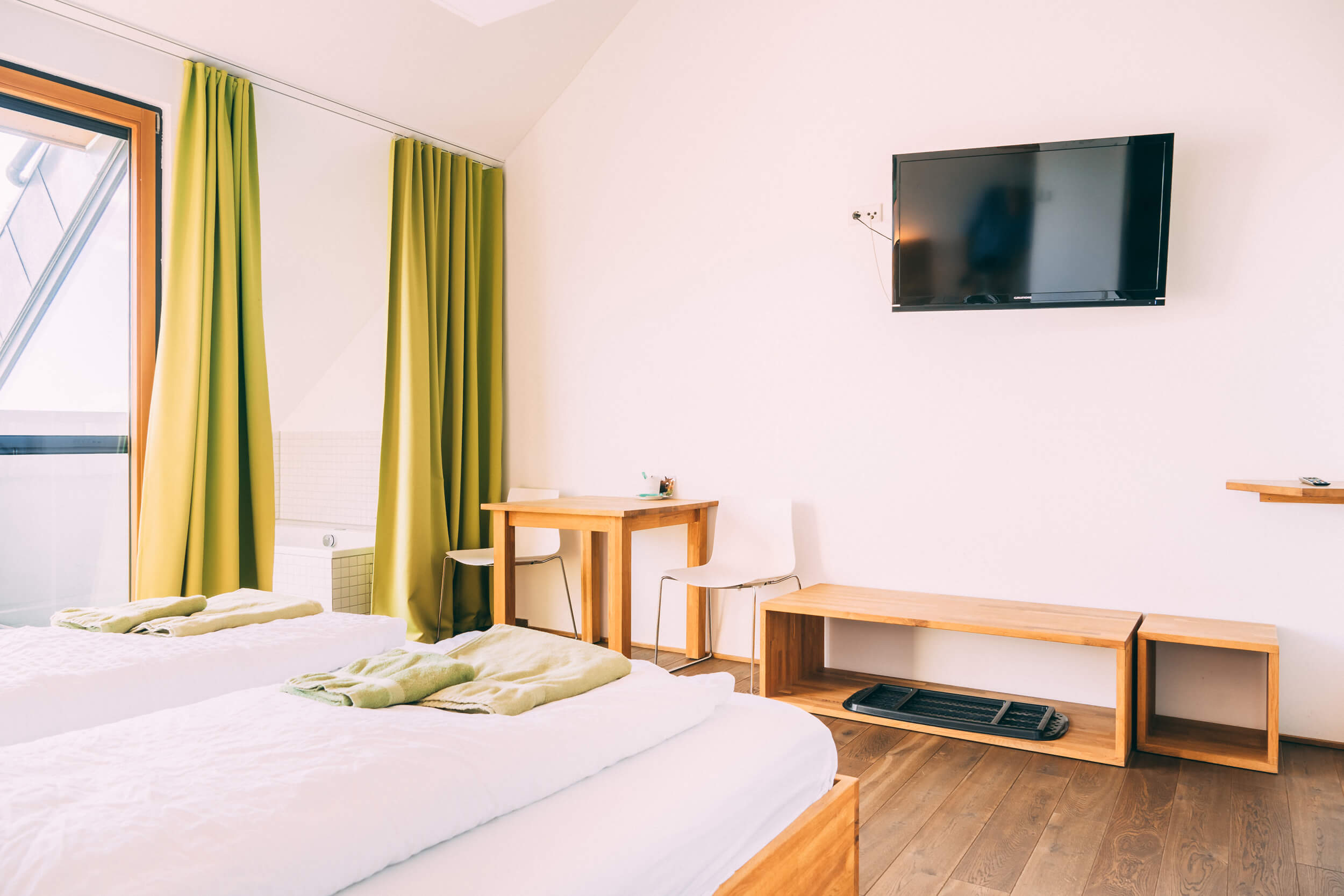 View: Lake Constance holiday apartment: Juniorsuite | Gut Hügle