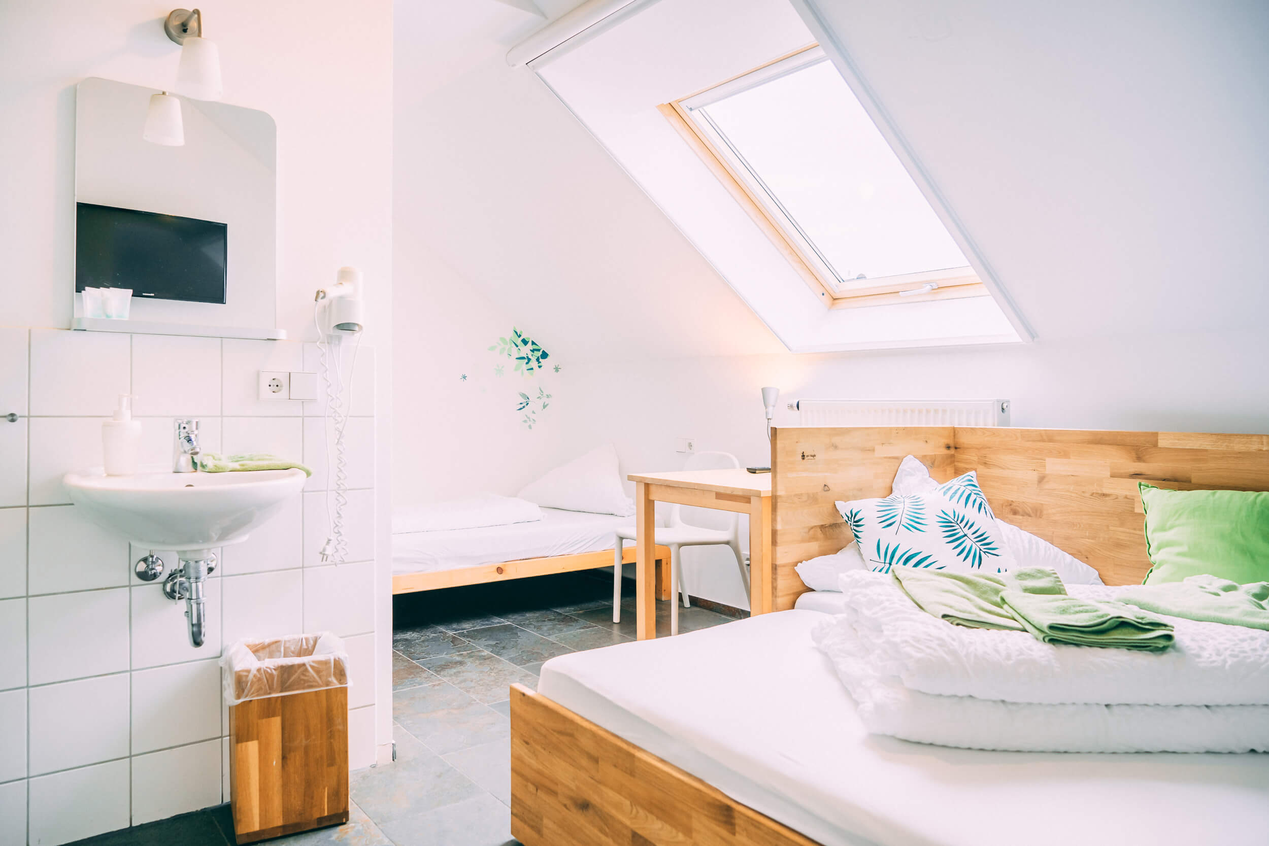 View: Lake Constance holiday apartment: Budget room | Gut Hügle